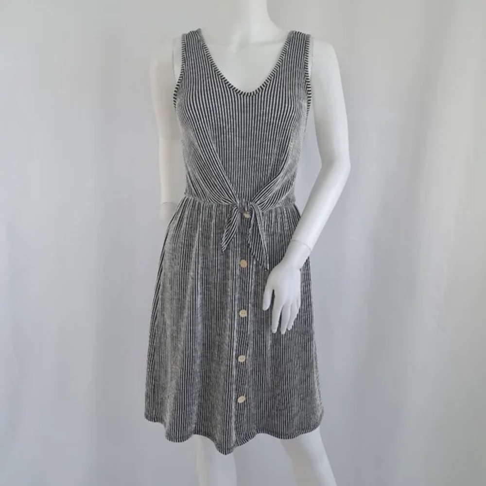 Caution To The Wind Black and White Striped Front Tie Midi Dress Size Small